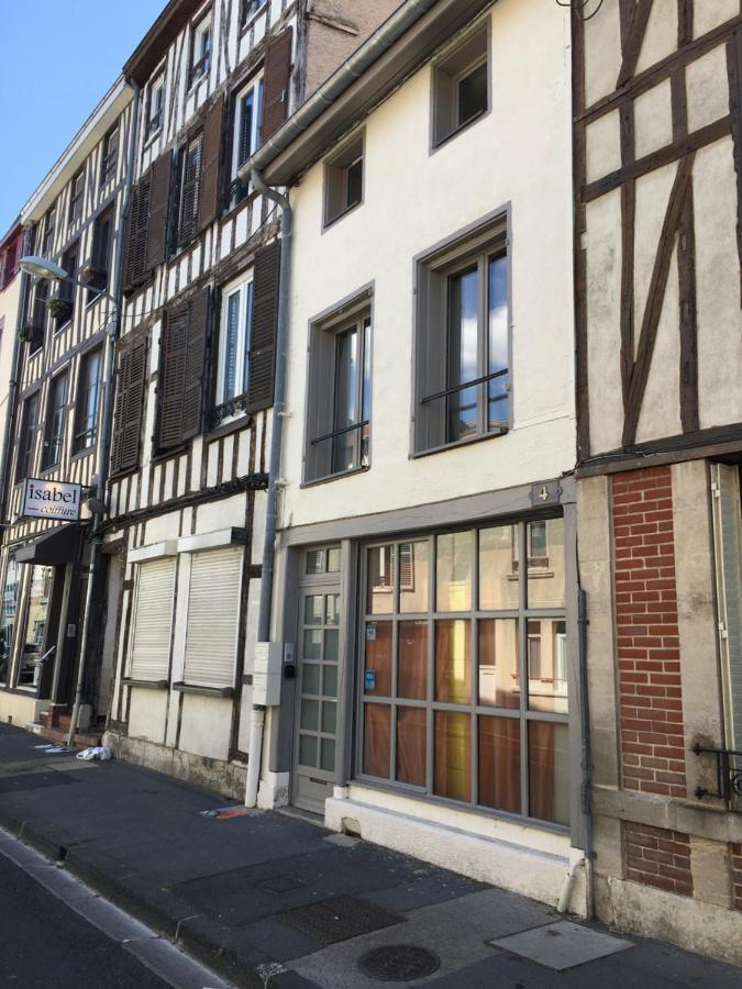 Le Flocmagny Apartamento Châlons-en-Champagne Exterior foto